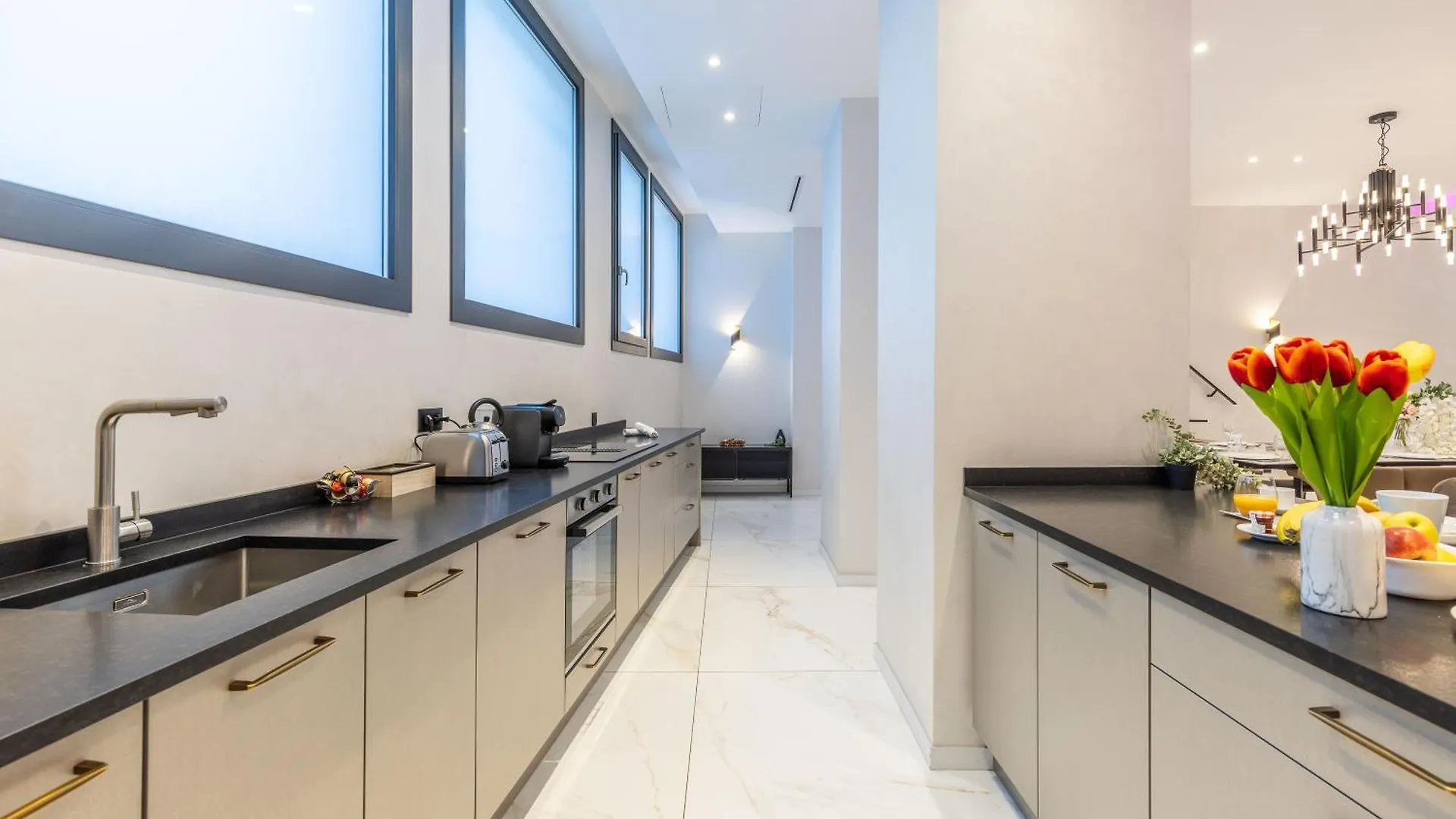 Bliss Triplex - Hyper Centre - Sauna - Bbq - Jacuzzi - Lracannes 0*, Cannes