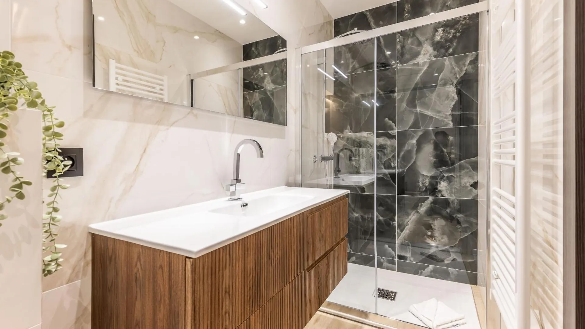 Bliss Triplex - Hyper Centre - Sauna - Bbq - Jacuzzi - Lracannes Apartment Cannes