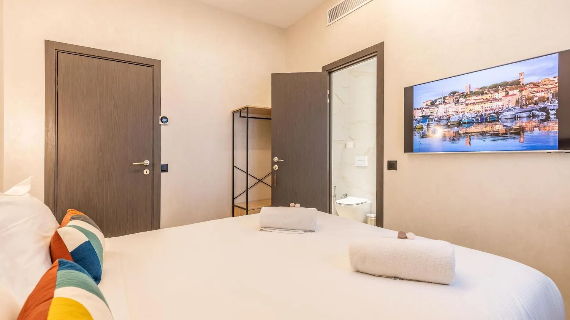 Apartment Bliss Triplex - Hyper Centre - Sauna - Bbq - Jacuzzi - Lracannes