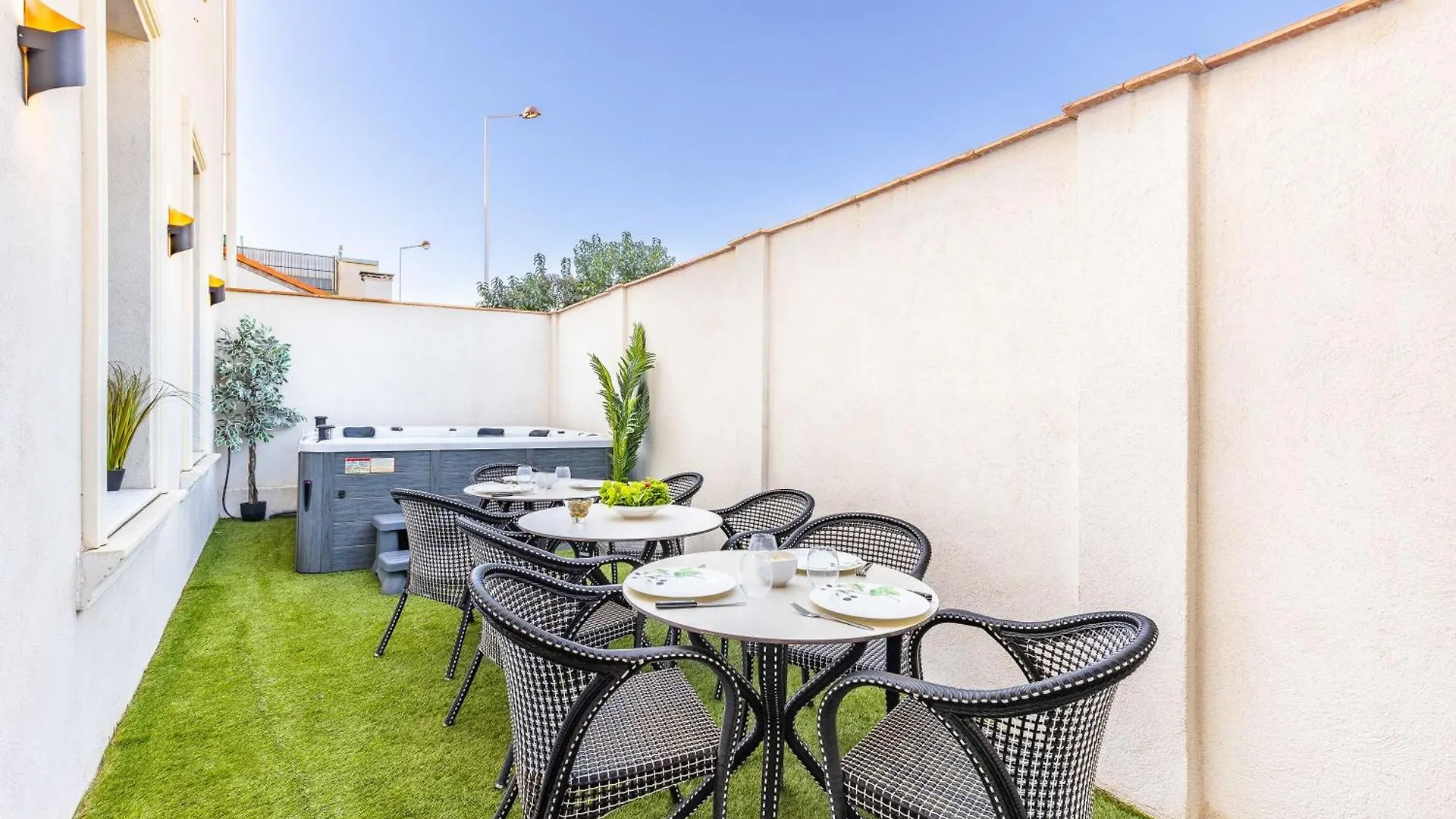 Bliss Triplex - Hyper Centre - Sauna - Bbq - Jacuzzi - Lracannes France