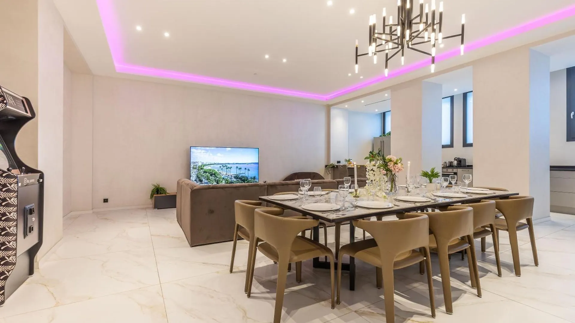 Bliss Triplex - Hyper Centre - Sauna - Bbq - Jacuzzi - Lracannes 0*, Cannes France